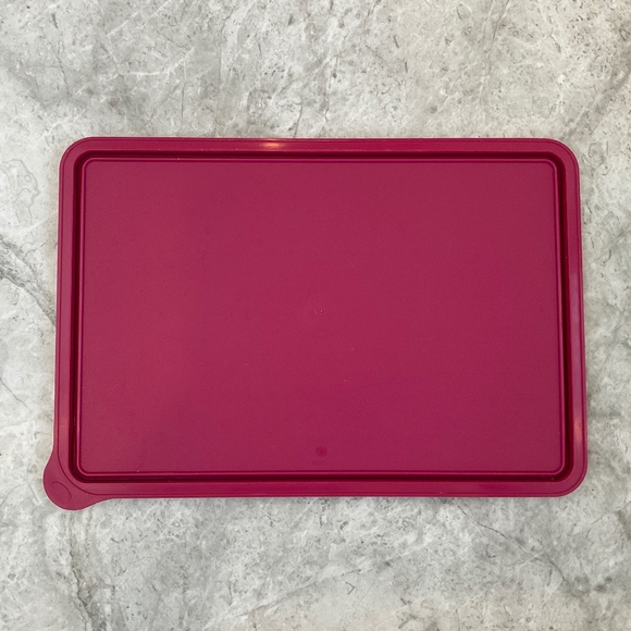 Tupperware Snack-Stor Large Lid - Picture 2 of 2